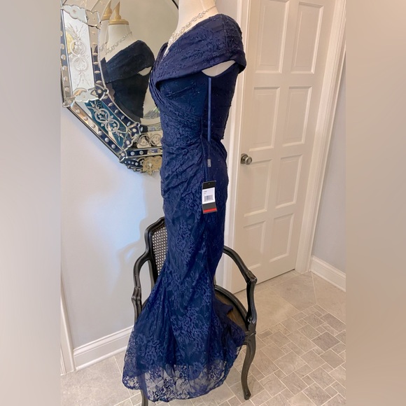 NWT La Femme Wedding Lace Rhinestone Classic Fitted Special Occasion Dress - Picture 8 of 16